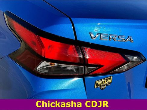 Used 2020 Nissan Versa S image 21