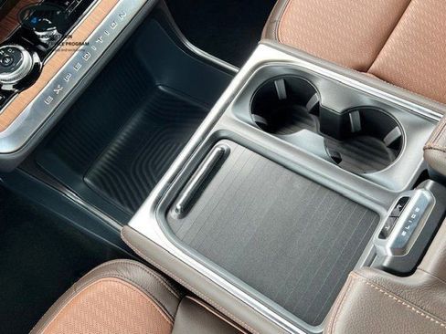 New 2025 Ford Expedition Max King Ranch AWD/4WD image 29