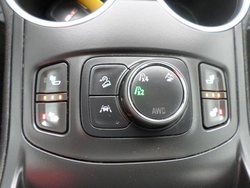 Used 2020 GMC Terrain SLE w/ Driver Convenience Package AWD/4WD image 12