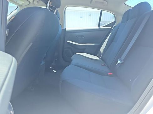 Used 2024 Nissan Sentra S FWD image 8