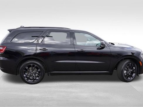 Used 2025 Dodge Durango R/T AWD/4WD image 3