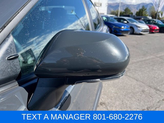 Used 2025 Toyota Camry SE FWD image 11