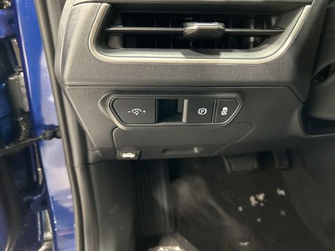 New 2026 Kia K4 LXS image 11