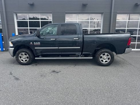 Used 2017 RAM 2500 Big Horn AWD/4WD image 2