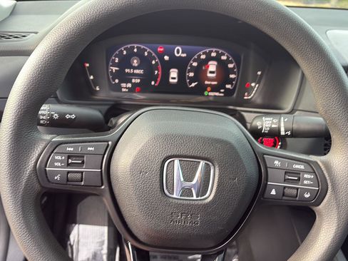 Used 2023 Honda Accord EX image 16