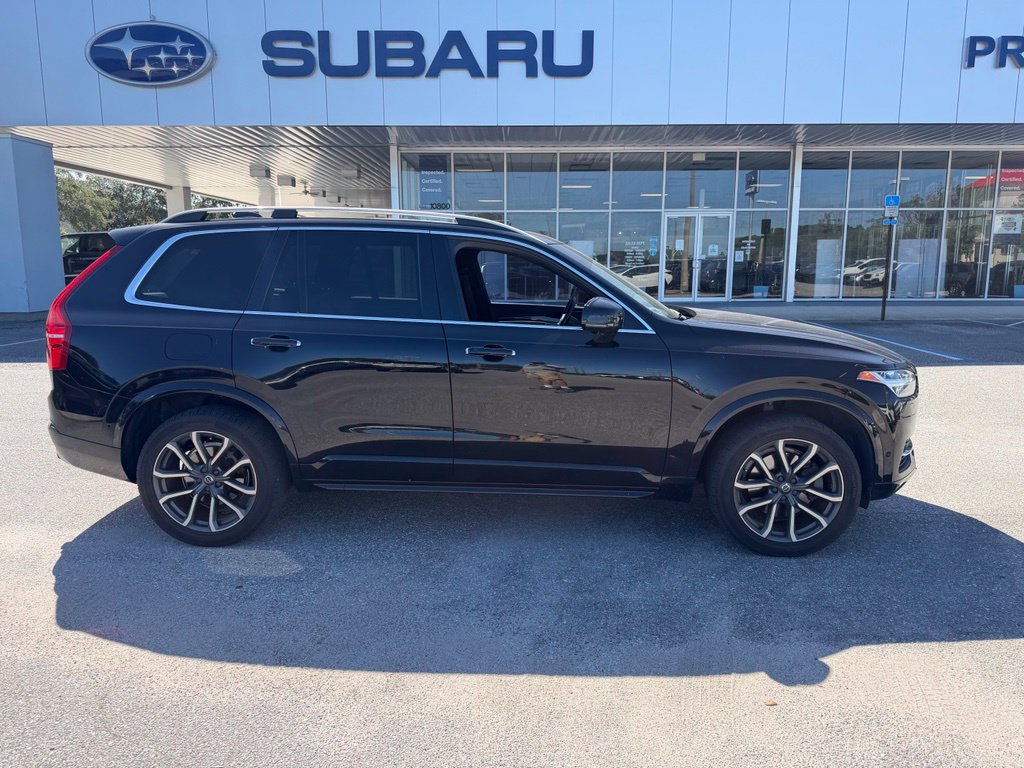 Used 2018 Volvo XC90 T5 Momentum w/ Convenience Package FWD image 2