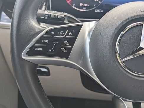 Used 2023 Mercedes-Benz GLC 300 image 21