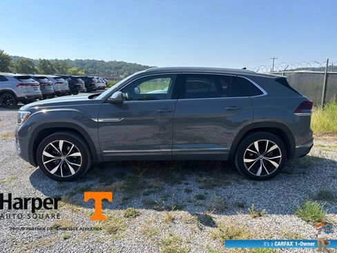 Used 2024 Volkswagen Atlas Cross Sport SEL Premium R-Line AWD/4WD image 2