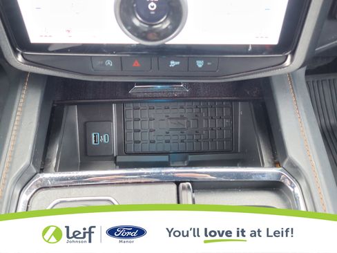 Used 2023 Ford Expedition Platinum image 22