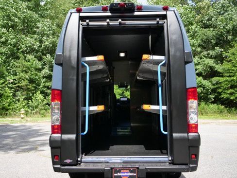 Used 2024 RAM ProMaster 3500 FWD image 9
