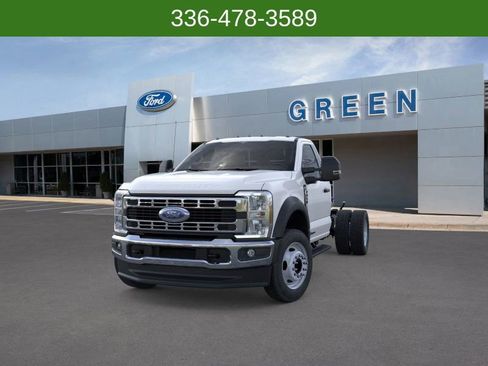 New 2026 Ford F450 XL image 3