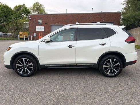 Used 2017 Nissan Rogue SL AWD/4WD image 2