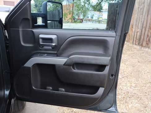 Used 2018 Chevrolet Silverado 2500 LT w/ Z71 Package, Off-Road AWD/4WD image 26