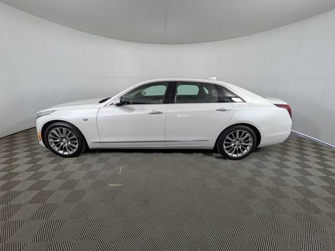Used 2017 Cadillac CT6 Luxury AWD/4WD image 19