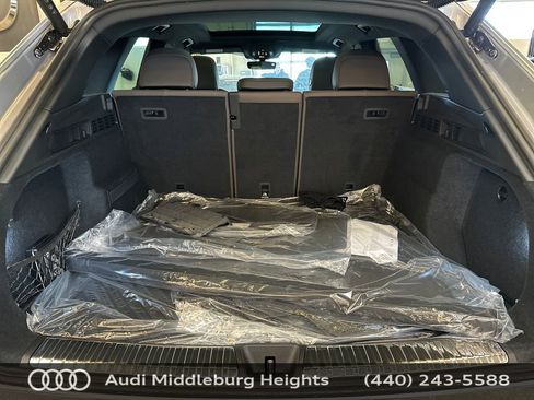 Used 2025 Audi Q5 Premium Plus image 24