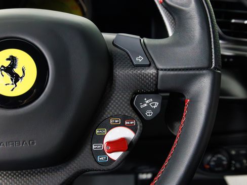 Used 2019 Ferrari 488 Pista image 22