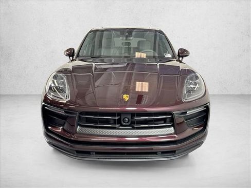 Used 2026 Porsche Macan AWD/4WD image 6