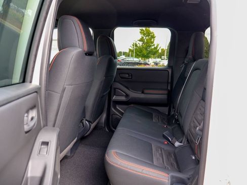 New 2026 Nissan Frontier Pro-X RWD image 8