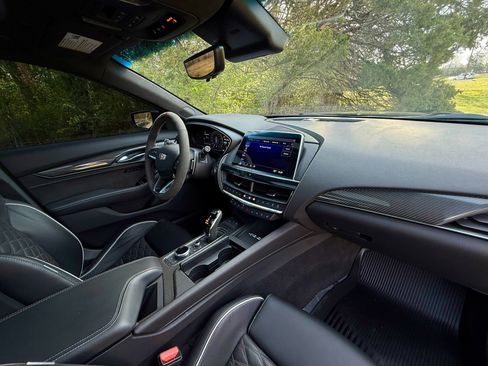 Used 2022 Cadillac CT5 V Blackwing w/ Parking Package image 29