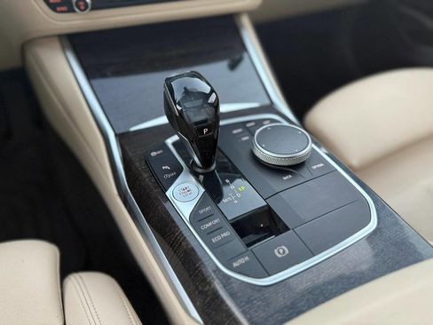 Used 2019 BMW 330i xDrive Sedan w/ Driving Assistance Package image 34