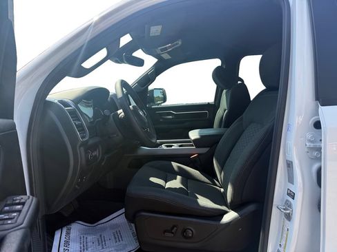Used 2025 RAM 1500 Big Horn RWD image 9
