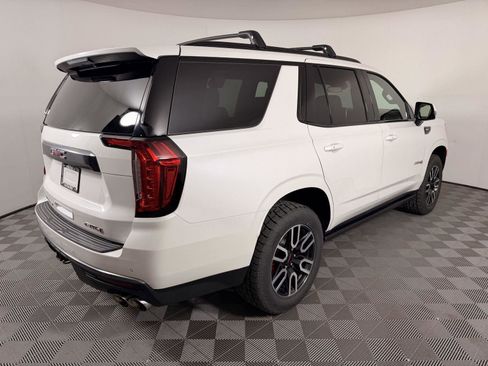 Used 2023 GMC Yukon AT4 w/ AT4 Premium Plus Package AWD/4WD image 8