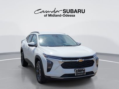 Used 2025 Chevrolet Trax LT