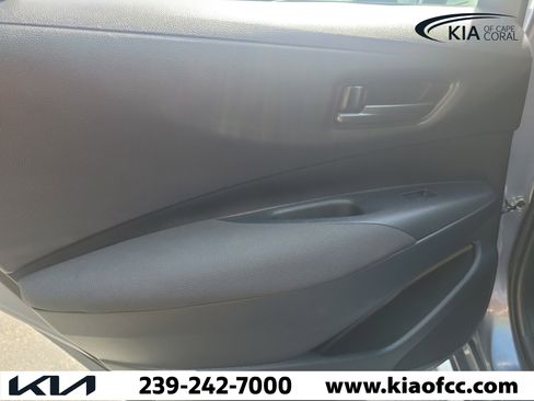 Used 2024 Toyota Corolla LE FWD image 12