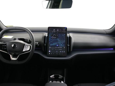 New 2026 Volvo EX30 Ultra image 5