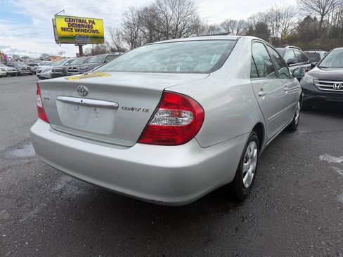 Used 2002 Toyota Camry LE FWD image 5