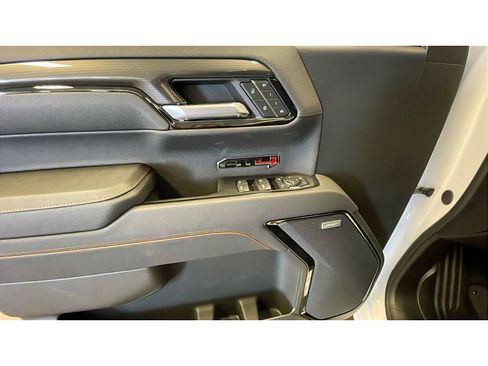 New 2026 GMC Sierra 1500 AT4 w/ AT4 Premium Package image 9