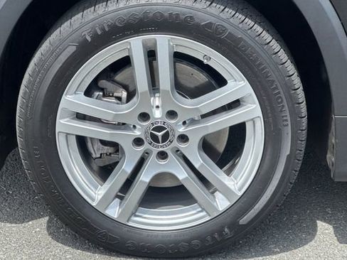 Used 2022 Mercedes-Benz GLB 250 image 44