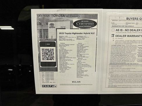 Certified 2025 Toyota Highlander XLE image 13