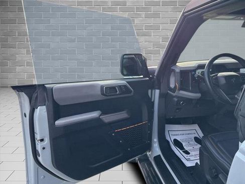 Certified 2022 Ford Bronco Badlands image 13