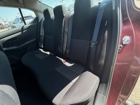 Used 2025 Nissan Sentra SV FWD image 38