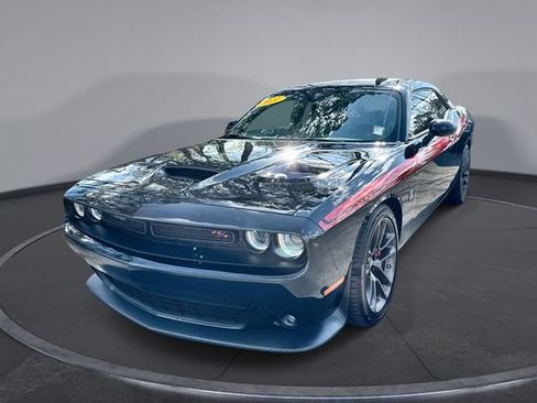 Used 2021 Dodge Challenger R/T Scat Pack RWD image 1