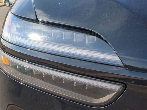 New 2026 Genesis GV70 2.5T Advanced image 9