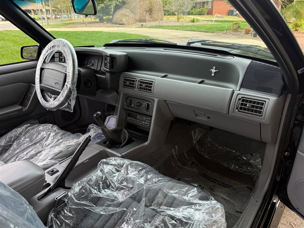 Used 1993 Ford Mustang Cobra RWD image 67