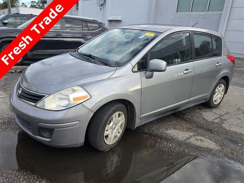 Used 2012 Nissan Versa 1.8 S w/ Plus Pkg image 4