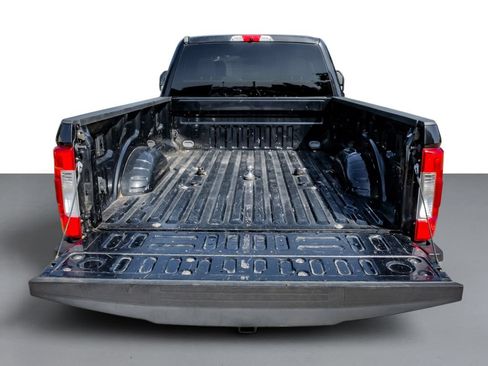 Used 2019 Ford F250 XLT w/ XLT Premium Package AWD/4WD image 58