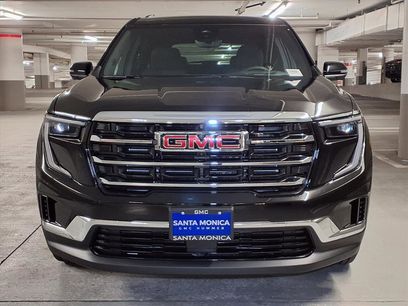 New 2026 GMC Acadia Elevation