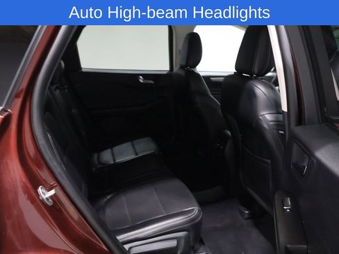 Used 2021 Ford Escape SEL image 9