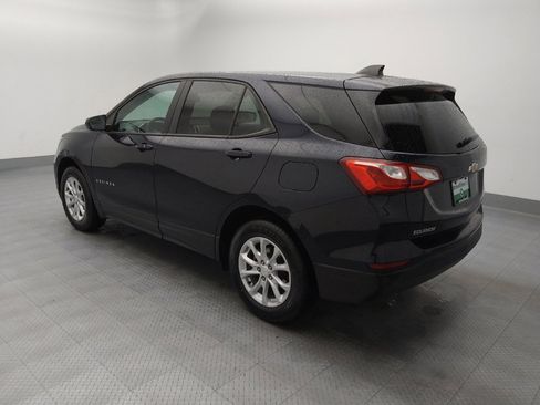 Used 2020 Chevrolet Equinox LS w/ LS Convenience Package AWD/4WD image 3