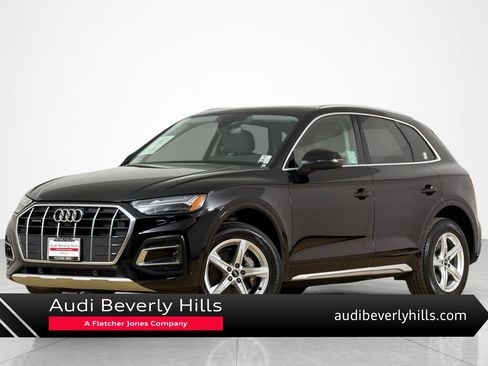 Used 2023 Audi Q5 2.0T Premium w/ Convenience Package AWD/4WD image 1