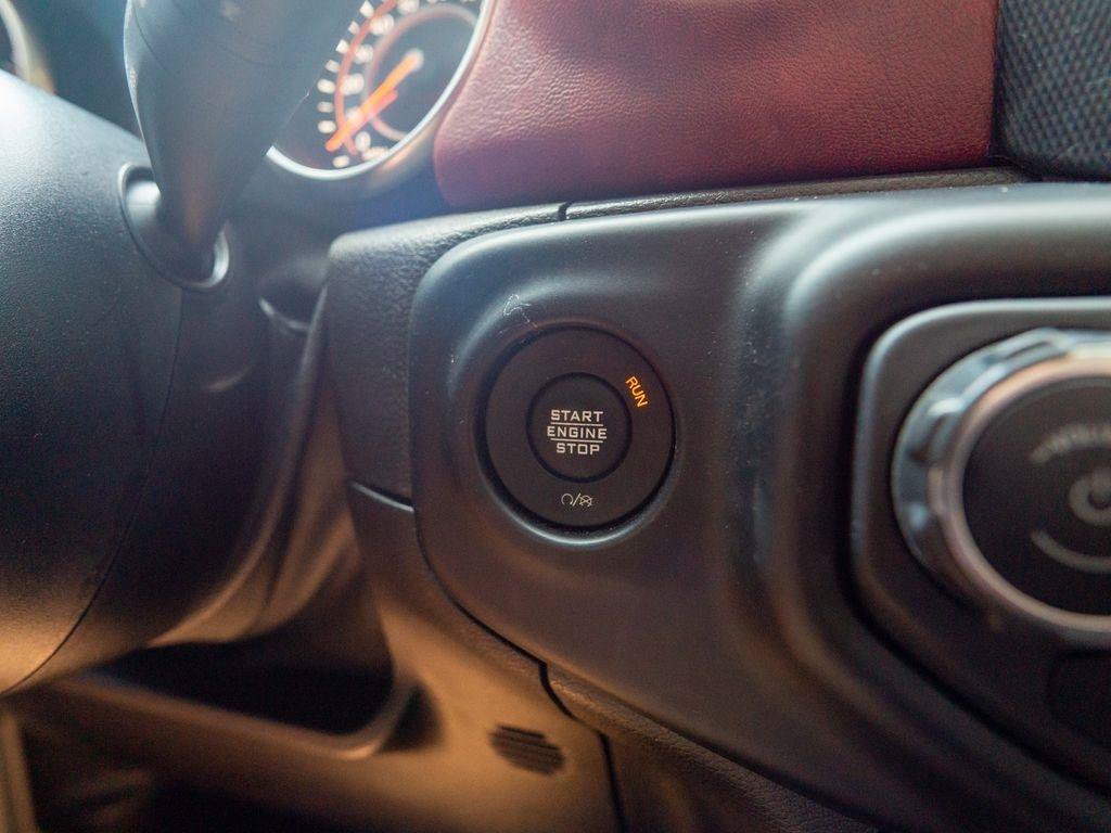 Used 2020 Jeep Wrangler Unlimited Sport S AWD/4WD image 20