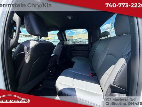 Used 2024 RAM 3500 Tradesman w/ Chrome Appearance Group AWD/4WD image 23