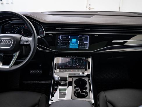 Certified 2025 Audi Q7 2.0T Premium Plus w/ Premium Plus Package image 28