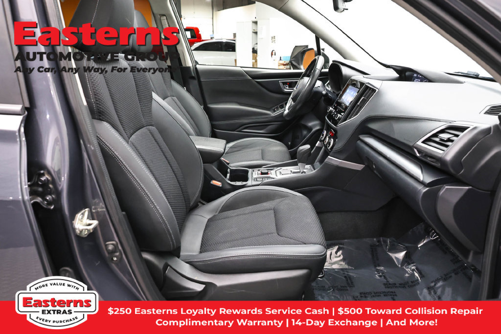 Used 2022 Subaru Forester Premium AWD/4WD image 27