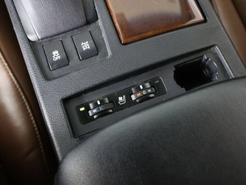 Used 2013 Lexus RX 350 AWD w/ Navigation Pkg image 40