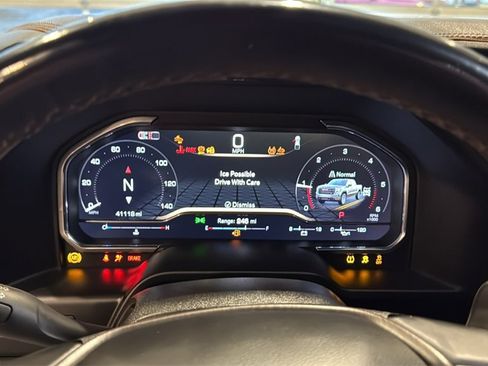 Used 2024 GMC Sierra 1500 AT4 w/ AT4 Premium Package image 28